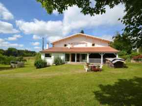 Spacious house, centrally located for excursions